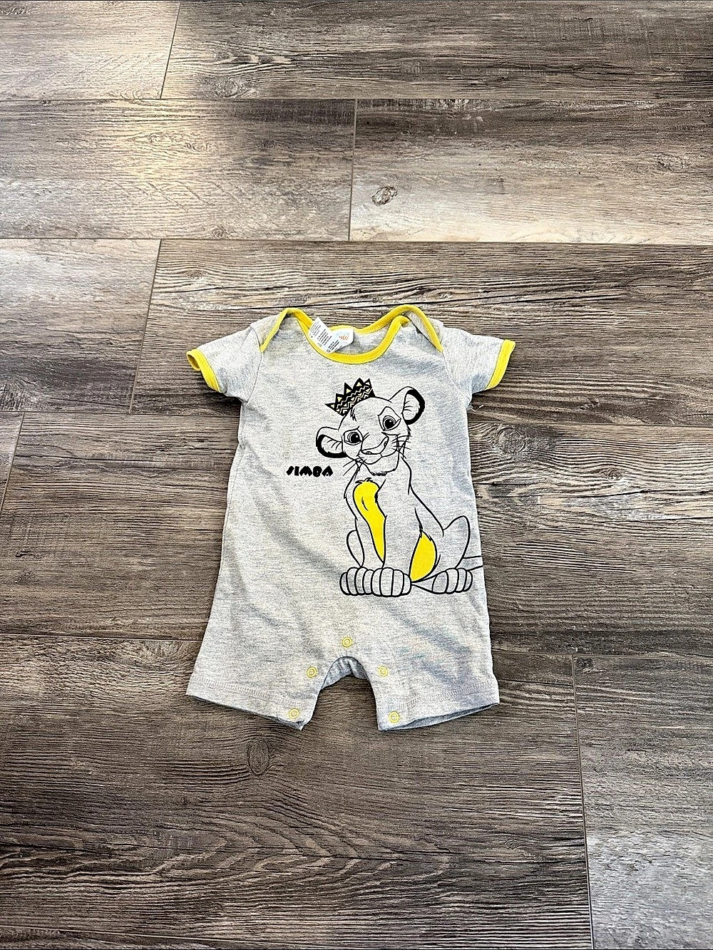 Disney Baby Romper Animal Print in Gray & Yellow Size 6M Like New